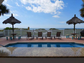 ON THE BEACH 2 bed 2 bath large and bright condo